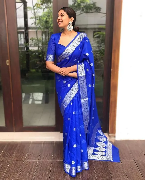 Premium_Royal_Blue_Soft_Silk_Saree_with_Designer_Jacquard_Border