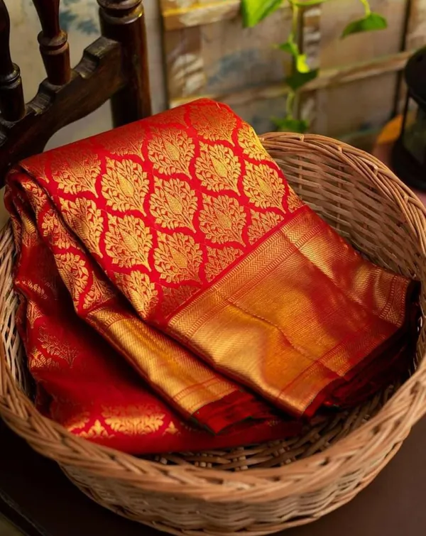 Premium_Royal_Red_&_Golden_Soft_Lichi_Silk_Saree_with_Beautiful_Rich_Pallu