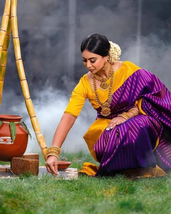 Premium_Soft_Lichi_Silk_Purple_&_Mustard_Yellow_Jacquard_Saree