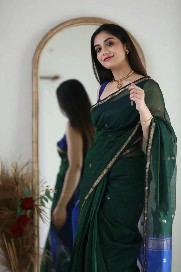 Premium_Soft_Lichi_Silk_Saree_with_Royal_Blue_Rich_Pallu_&_Golden_Jacquard_Border
