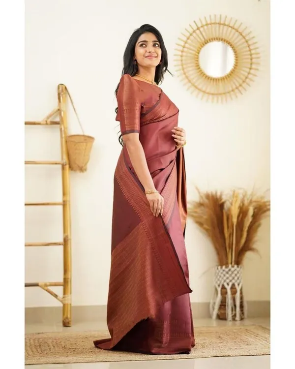 Premium_Soft_Lilan_Slab_Saree_with_Rich_Golden_Weaving_&_Designer_Border