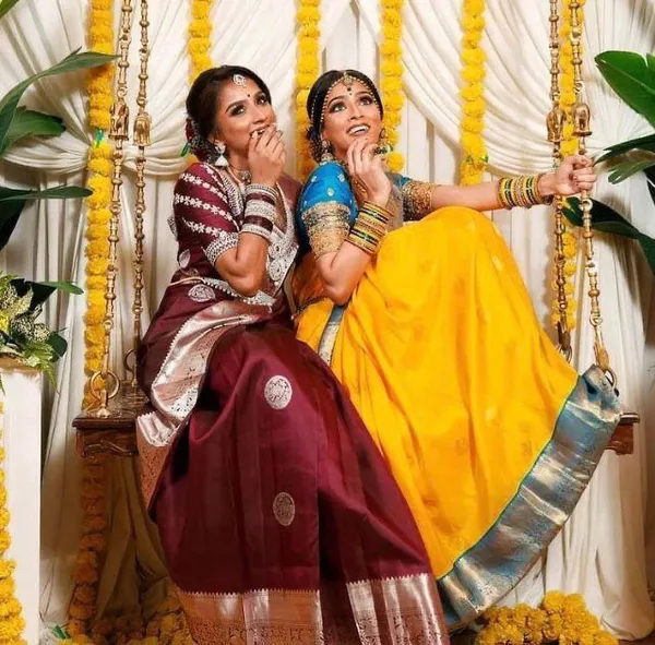 Premium_Yellow_&_Teal_Blue_Soft_Lichi_Silk_Jacquard_Saree