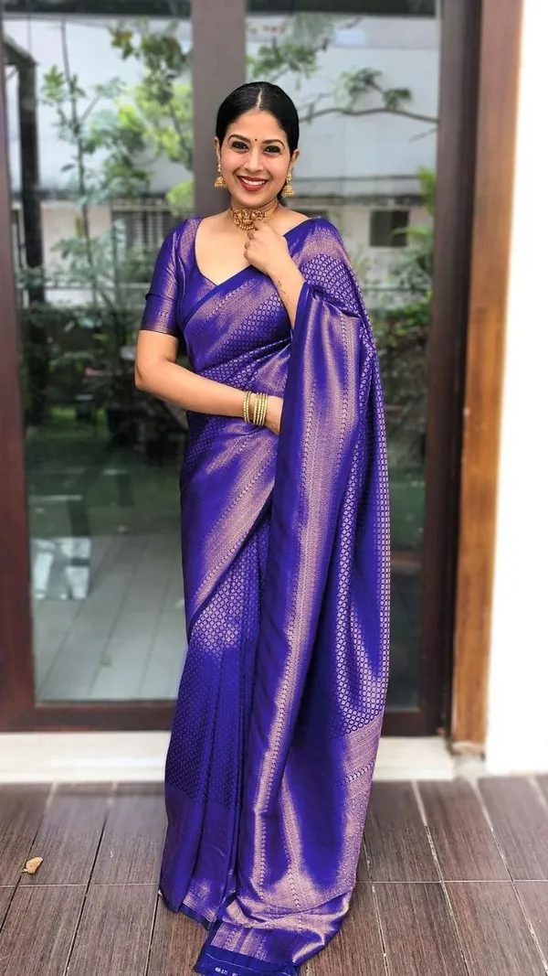 Purple_Soft_Lichi_Silk_Saree_with_Rich_Jacquard_Pallu_&_Border