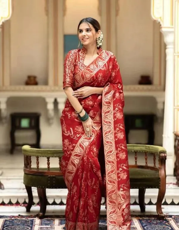 Red_Wine_Soft_Silk_Saree_with_Floral_Jacquard_Weaving,_Rich_Pallu_&_Designer_Border