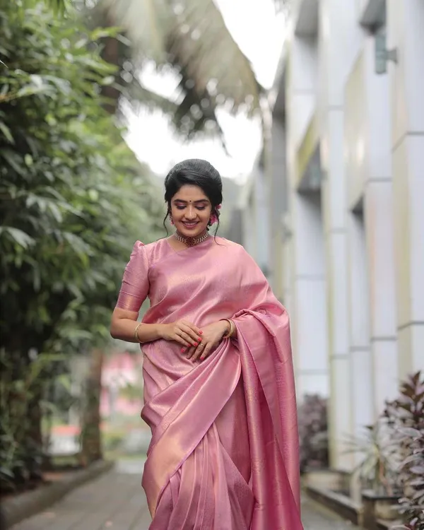 Rose_Pink_Soft_Lichi_Silk_Saree_with_Rich_Jacquard_Pallu_&_Border