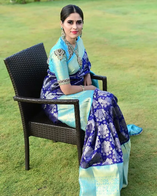 Royal_Blue_and_Sky_Blue_Soft_Lichi_Silk_Jacquard_Work_Saree_with_Exclusive_Blouse