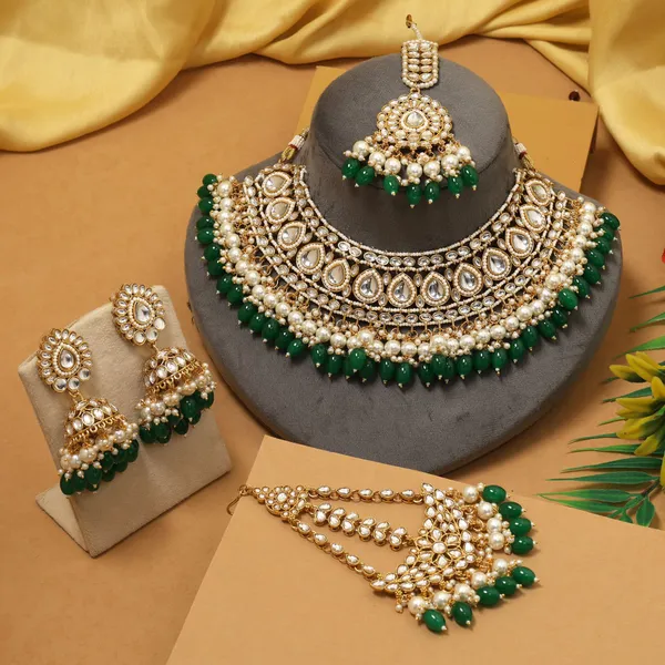Royal_Green_Kundan_Bridal_Necklace_Set_with_Pearl_&_Beaded_Detailing,_Jhumka_Earrings,_Maang_Tikka_&_Maang_Pasa