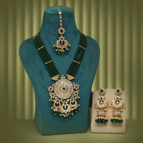Royal_Green_Kundan_Necklace_Set_With_Multi-Strand_Beads,_Jhumka_Earrings_&_Maang_Tikka