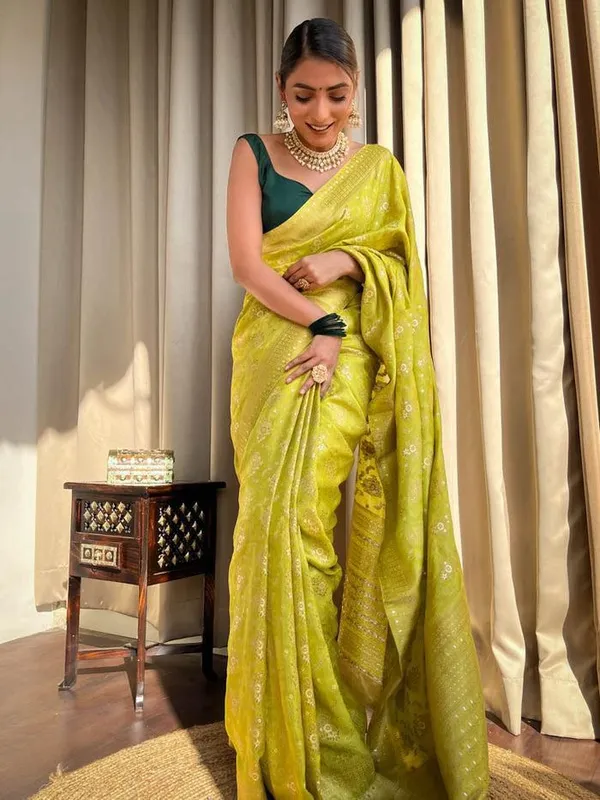 Royal_Lime_Green_Soft_Lichi_Silk_Saree_with_Floral_Weave_&_Designer_Pallu