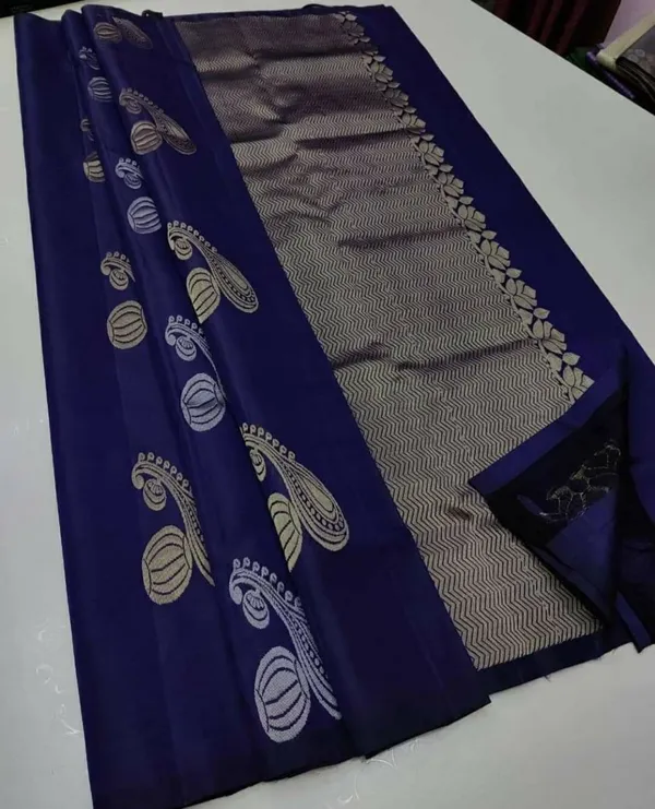 Royal_Navy_Blue_Soft_Lichi_Silk_Saree_with_Rich_Jacquard_Pallu_&_All-Over_Paisley_Work