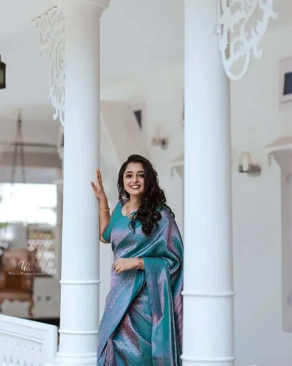 Teal_Blue_Soft_Lichi_Silk_Jacquard_Saree_with_Rich_Woven_Pallu_&_Designer_Border
