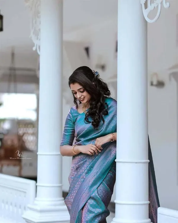 Teal_Blue_Soft_Lichi_Silk_Jacquard_Saree_with_Rich_Woven_Pallu_&_Designer_Border