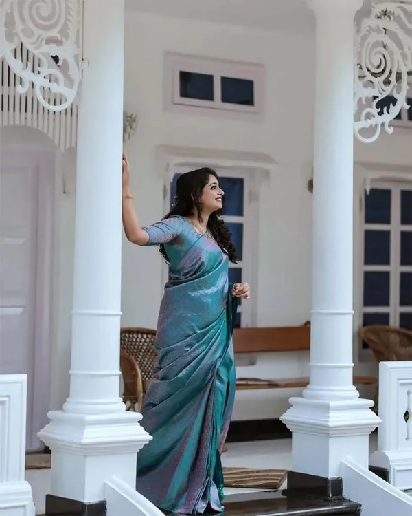 Teal_Blue_Soft_Lichi_Silk_Jacquard_Saree_with_Rich_Woven_Pallu_&_Designer_Border