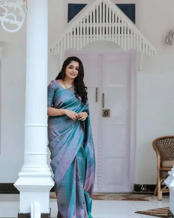Teal_Blue_Soft_Lichi_Silk_Jacquard_Saree_with_Rich_Woven_Pallu_&_Designer_Border