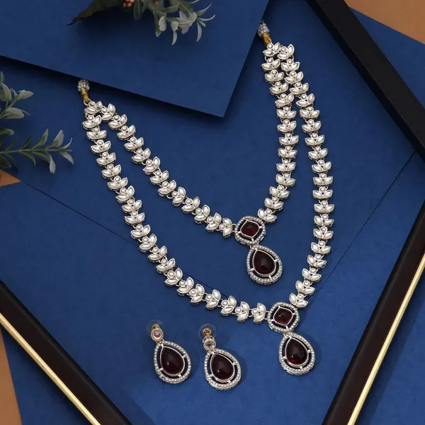 Traditional_Maroon_Kundan_Necklace_Set_with_Leaf_Motif_&_Stone_Studded_Earrings_–_Wedding_&_Festive_Jewellery