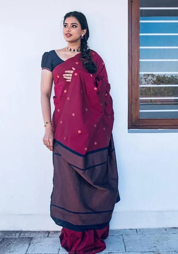 Wine_Maroon_Soft_Lichi_Silk_Saree_with_All-Over_Jacquard_Work_&_Rich_Woven_Pallu