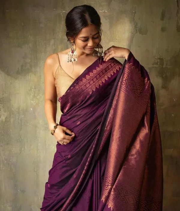 Wine_Soft_Silk_Saree_with_Antique_Gold_Jacquard_Zari_Border_&_Rich_Designer_Pallu