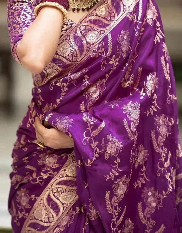 Wine_Soft_Silk_Saree_with_Floral_Jacquard_Weaving,_Rich_Pallu_&_Designer_Border