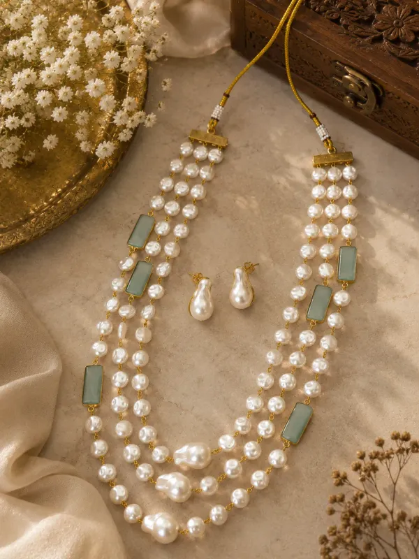 Aarohi_Baroque_Pearl_Layered_(G)_Necklace