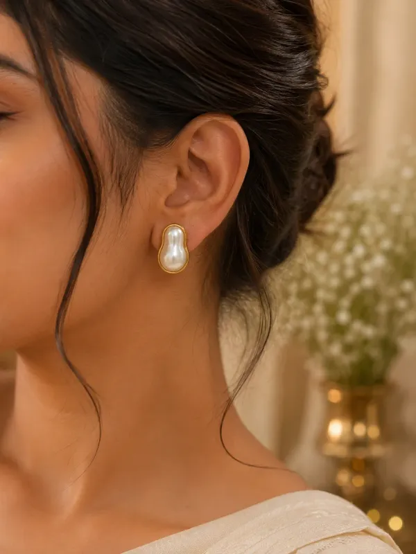 Aarohi_Baroque_Pearl_Layered_(B)_Necklace