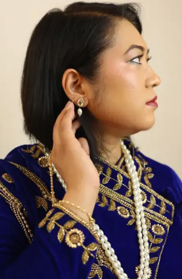Ivory_Pearl_Double_Layered_Mala_Necklace_&_Earrings_Set_For_Women