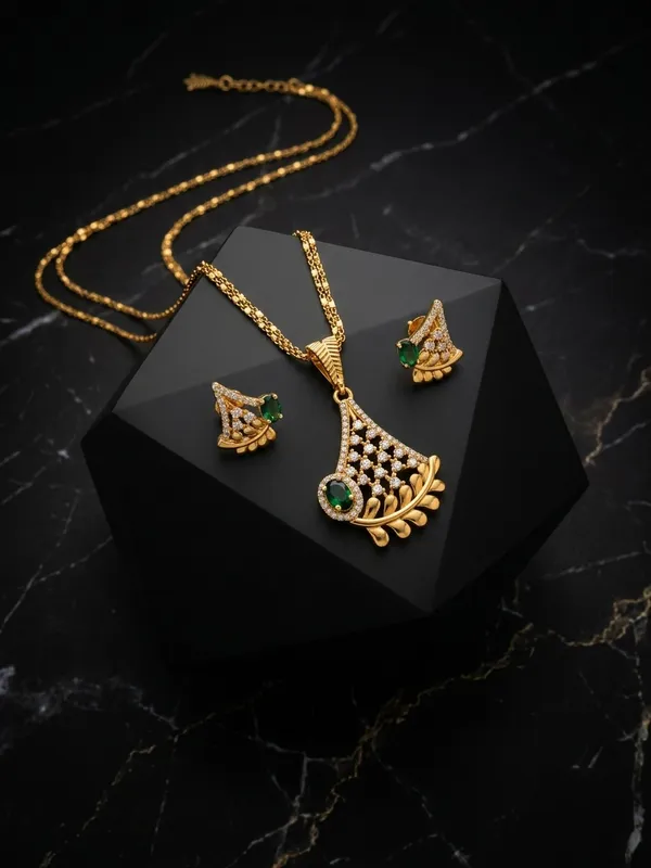 Emerald_Grace_Pendant_Set_✨_Royal_Emerald_Drop_Set