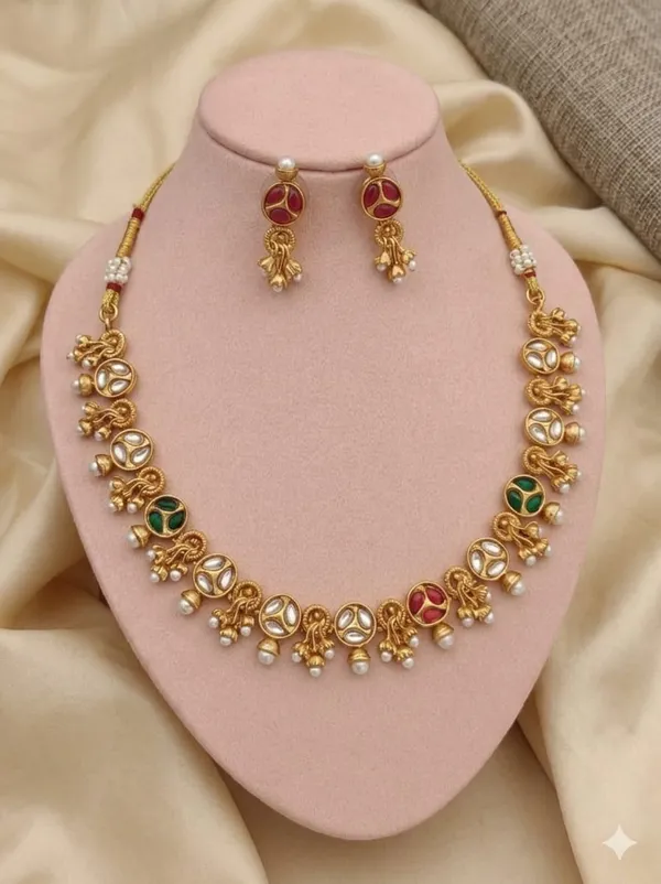 High_Gold_Plated_Delicate_Necklace