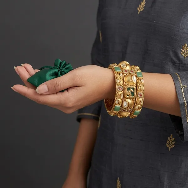 Heritage_6_Piece_Bangles_Set_Premium_Designer_Quality