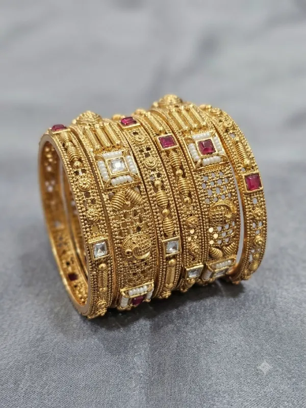 Premium_Quality_6_Pis_Designer_Bangals_Set