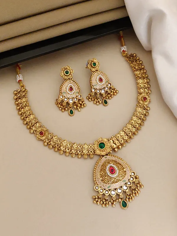 Premium_Quality_High_Gold_Plated_Necklace