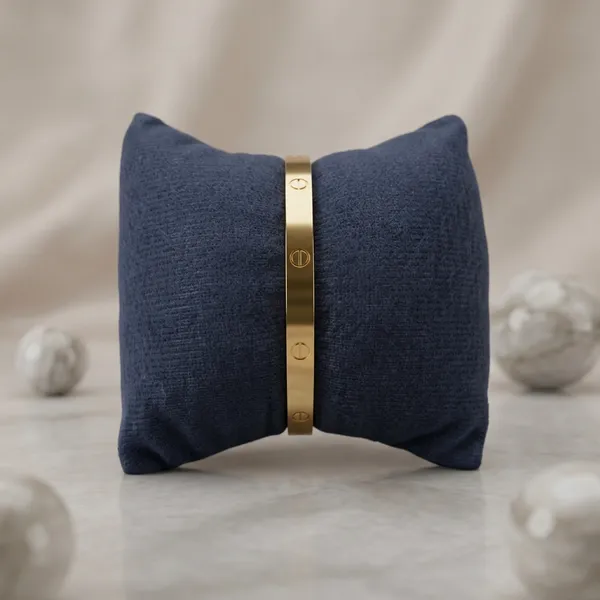 Gold_Plated_And_Steel_Bracelet_For_Women