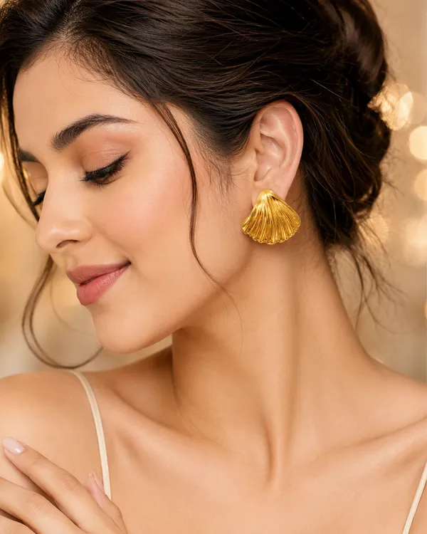 Gold_Plated_Shell_Design_Stainless_Steel_Stud_Earrings