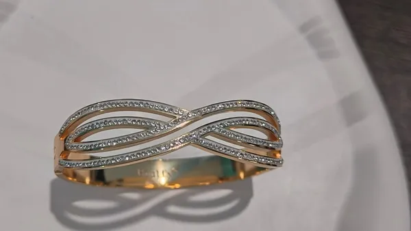 Aakrati_Jewels_demi-fine_twisted_infinity_crystal_bracelet