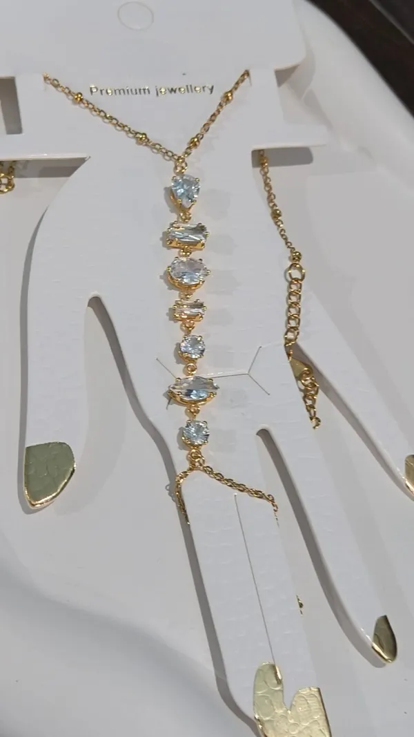 Crystal_Drop_Hand_Harness_Bracelet_(Gold_Finish)