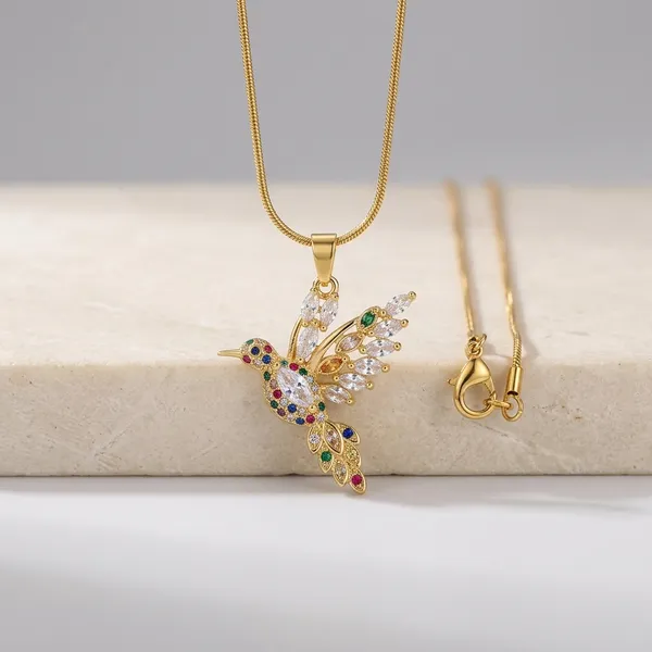 Gold_Plated_And_Steel_Pendant_Necklace_For_Women