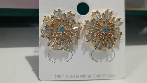 Radiant_Sunburst_Crystal_Stud_Earrings