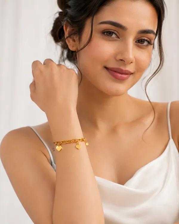 Anti-Tarnish_Layered_Heart_Charm_Bracelet