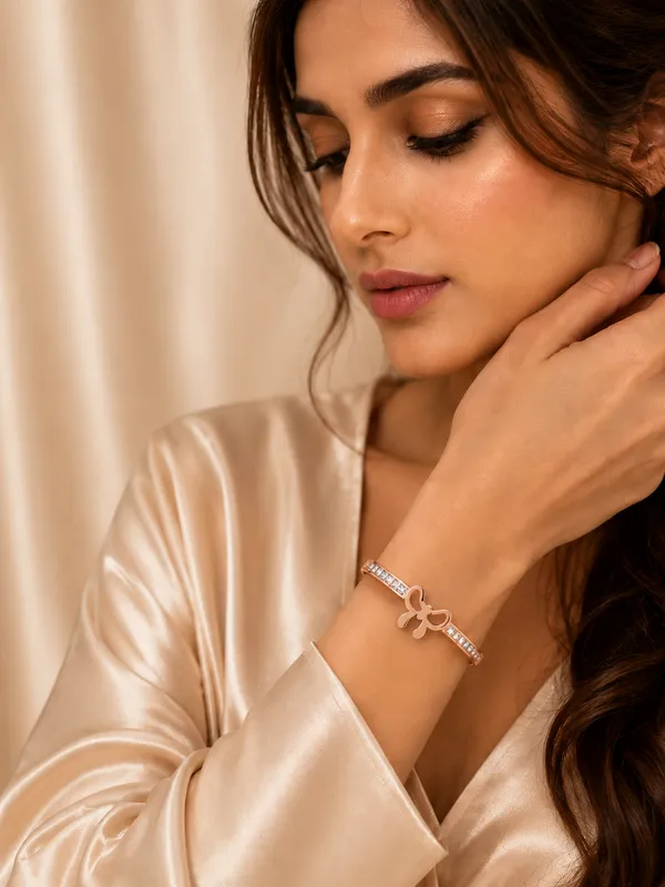 Gold_Plated_Crystal_Bow_Stainless_Steel_Bracelet