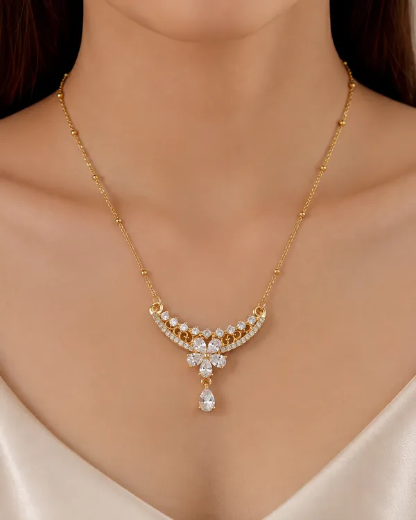 Gold_Plated_And_Steel_Pendant_Necklace_For_Women