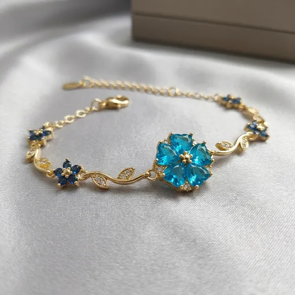 Gold_Plated_And_Steel_Chain_Bracelet_For_Women
