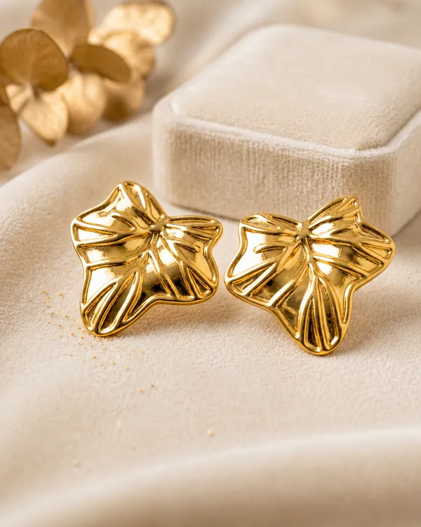 Golden_Leaf_Statement_Stud_Earrings