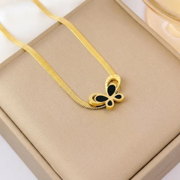 Gold-Plated_Anti-Tarnish_Butterfly_Pendant_Necklace_For_Women