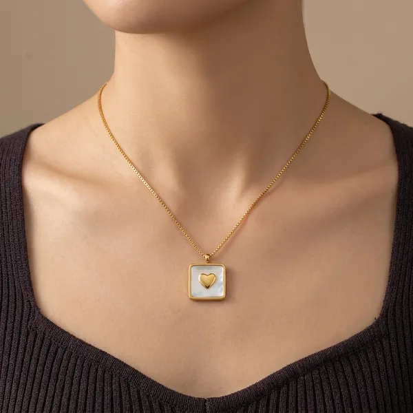 Gold-Plated_Heart_Motif_Square_Pendant_Necklace_For_Women