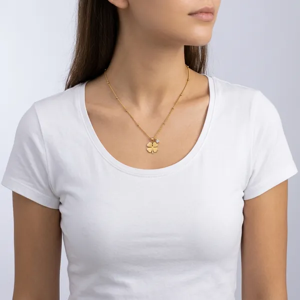Gold-Plated_Four_Leaf_Clover_Pendant_Necklace_For_Women