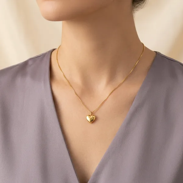 Gold-Plated_Anti-Tarnish_Heart_Pendant_Chain_Necklace_For_Women