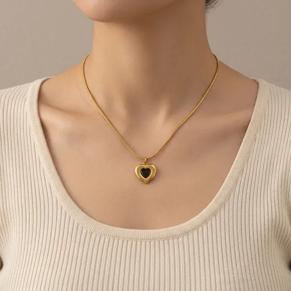 Gold_Stainless_Steel_Pvd_Anti-Tarnish_Heart_Pendant_Necklace_For_Women