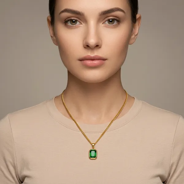Gold_Green_Stone_Anti-Tarnish_Chain_Pendant_Necklace_For_Women