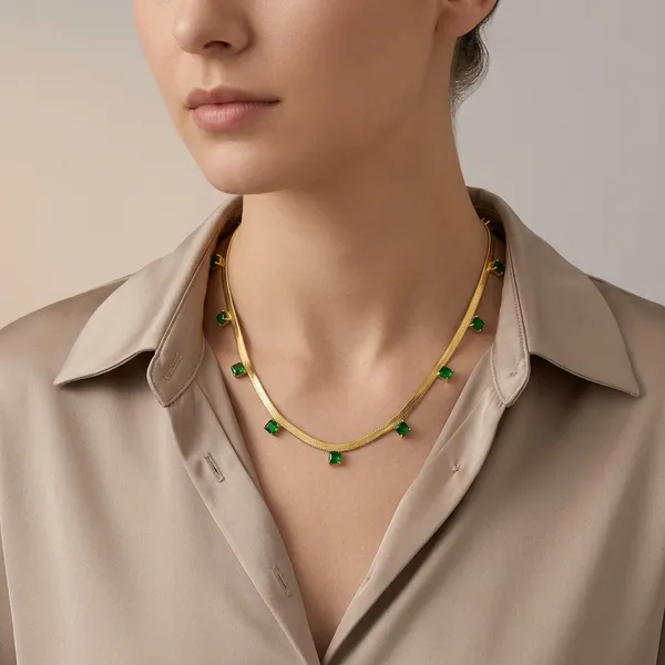 Gold_Green_Stone_Charm_Chain_Necklace_For_Women