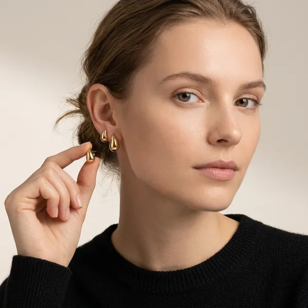 Anti_Tarnish_Gold_Stud_Earring