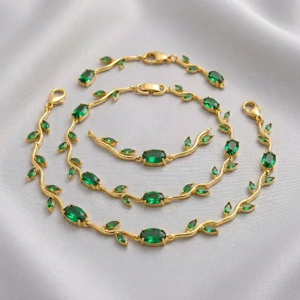 Gold_Green_Stainless_Steel_Gold_Plated_Bracelet_For_Women